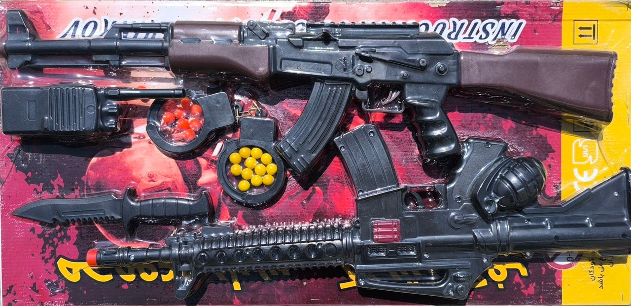 🔶 مجموعه پلیسی 2 تفنگ وکیوم ✅ کلاش / M16 کارتن 15 عدد